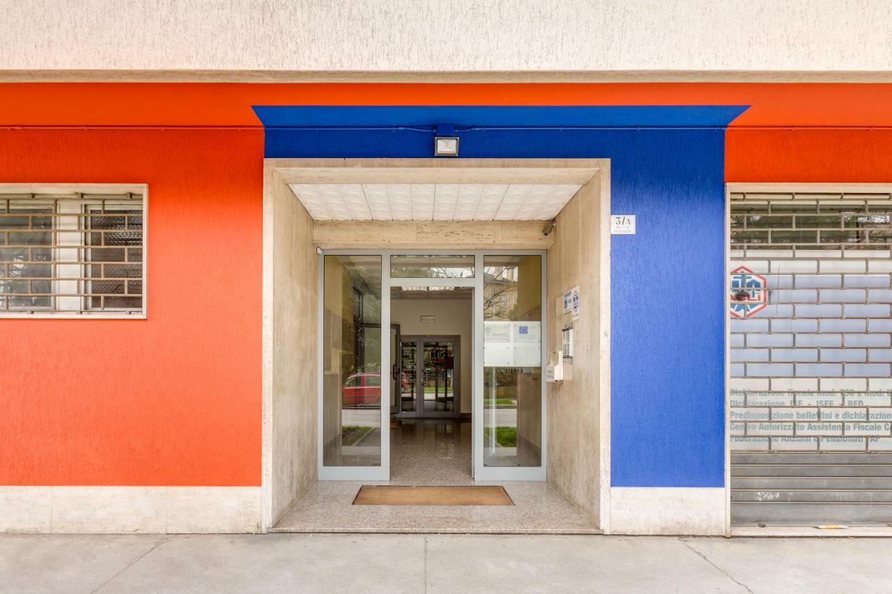 Rooms Vidar Train Station Marghera Exterior photo